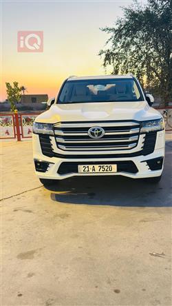 تويوتا لاندكروزر